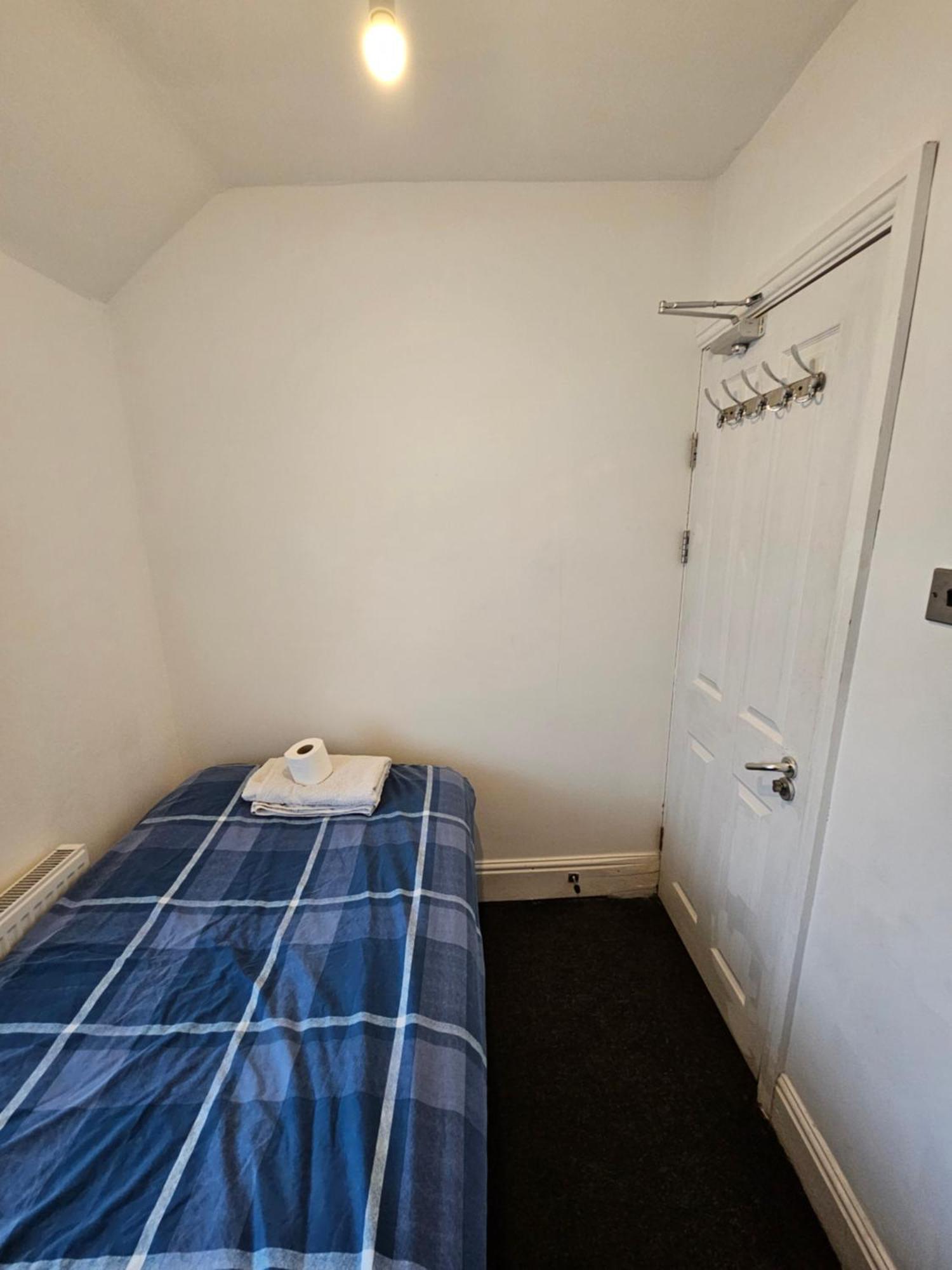 Monyhull Homestay - Near City Centre Kingsheath Nia Nec Bhx Бирмингам Екстериор снимка