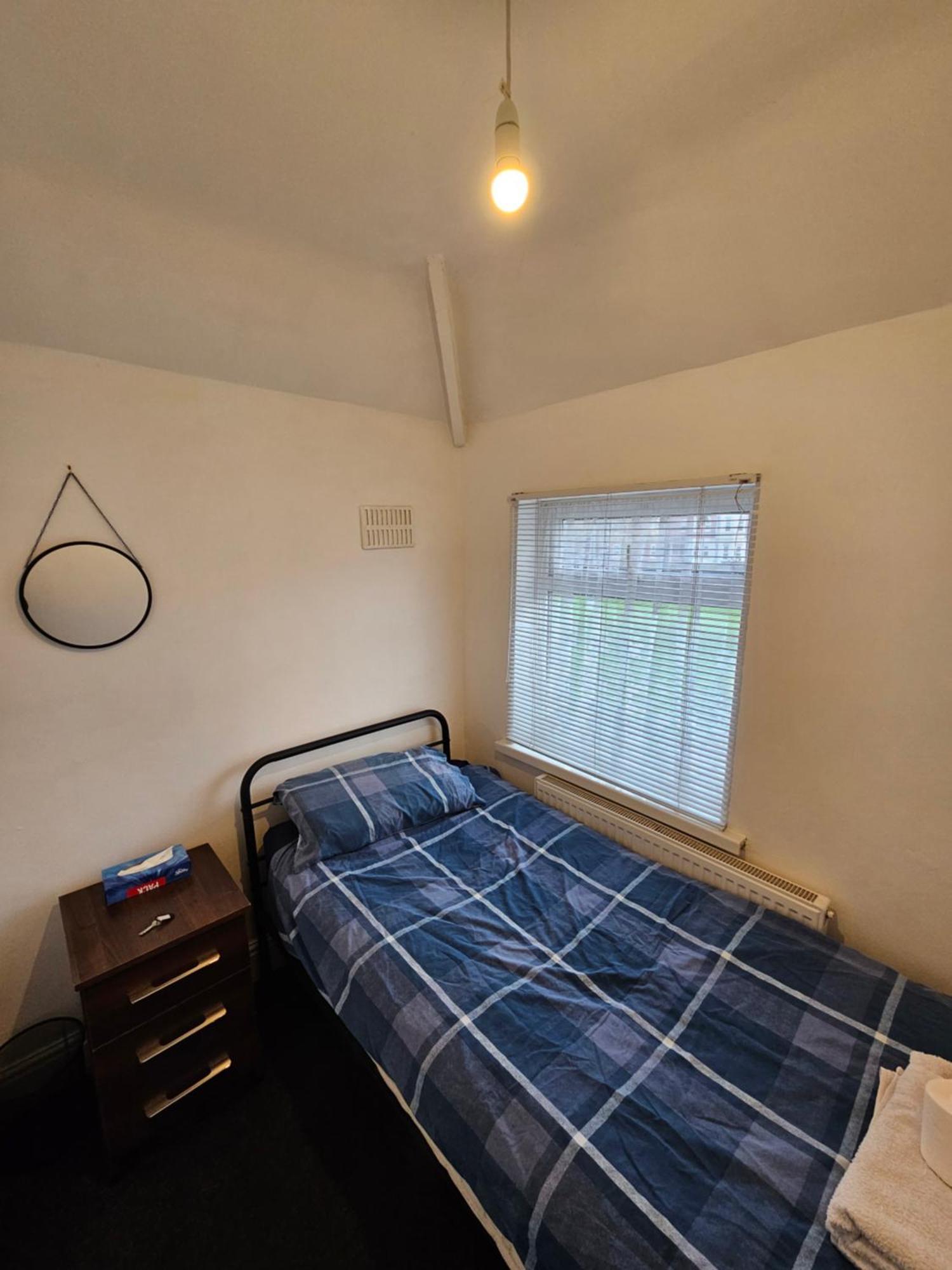 Monyhull Homestay - Near City Centre Kingsheath Nia Nec Bhx Бирмингам Екстериор снимка
