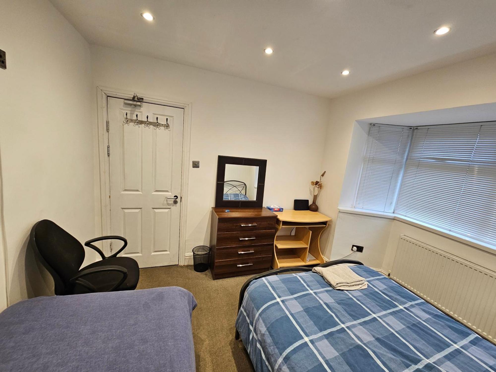 Monyhull Homestay - Near City Centre Kingsheath Nia Nec Bhx Бирмингам Екстериор снимка