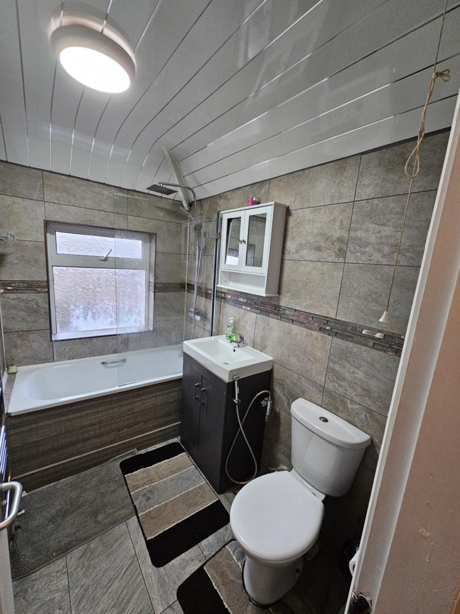 Monyhull Homestay - Near City Centre Kingsheath Nia Nec Bhx Бирмингам Екстериор снимка